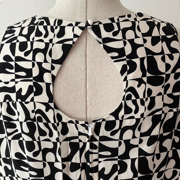 60s Silk Mod-Print Shift Dress - Picture 3 of 4